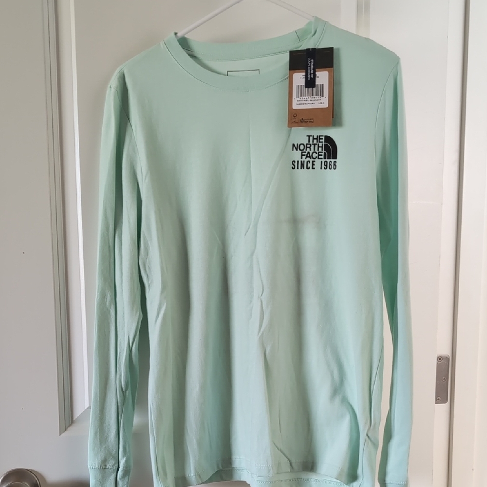 The North Face Light Green Long Sleeve Tee